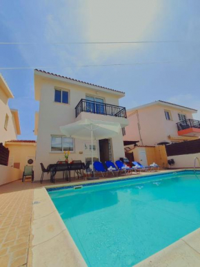 3 Zimmer, Pool Villa in Kato/Universal, Paphos